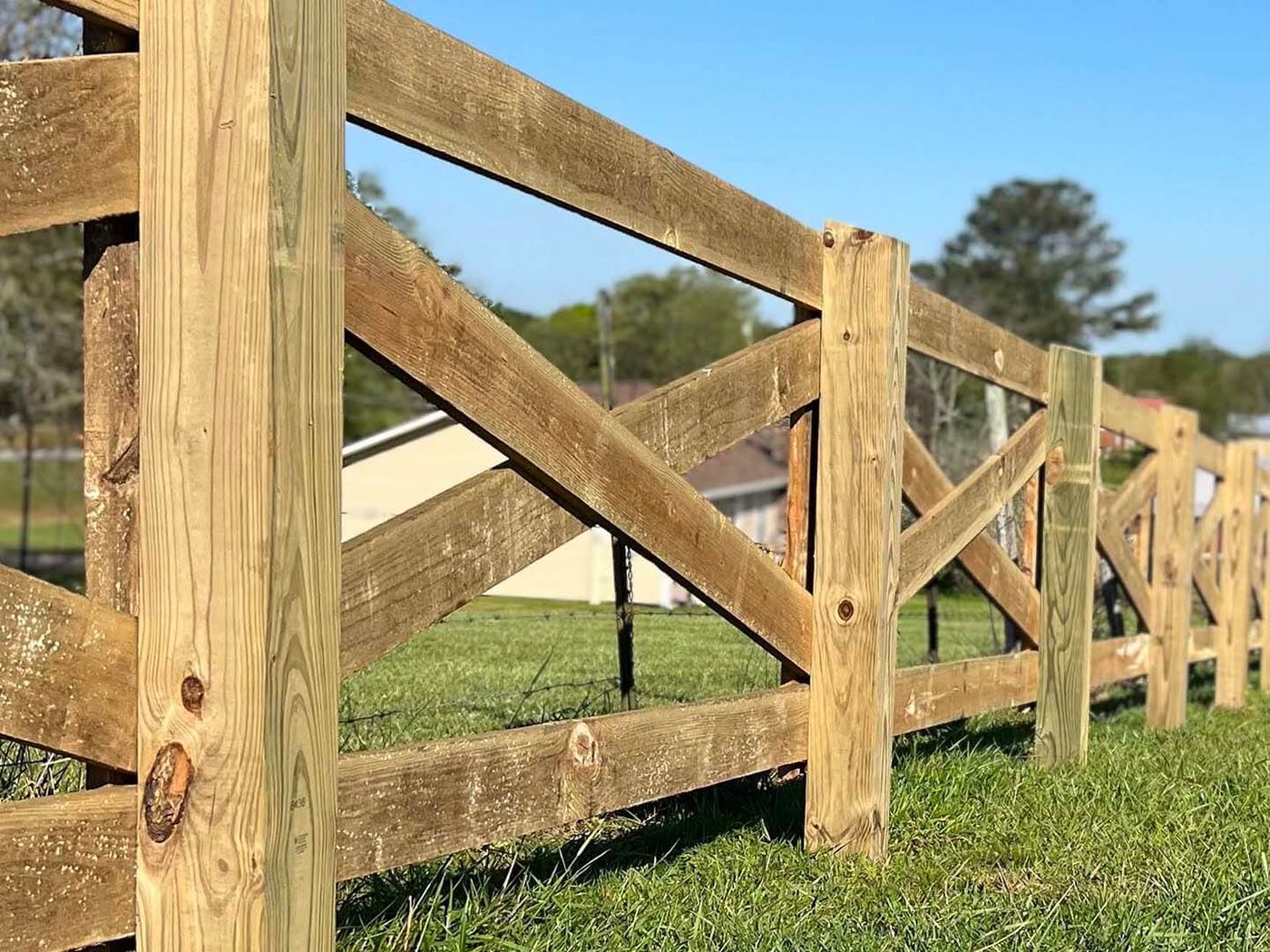 Cross-braced ranch fence close-up, Baton Rouge, LA